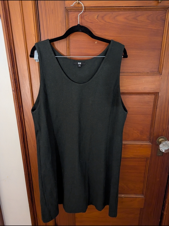Uniqlo Dresses & Skirts - Uniqlo Dark Green Jumper